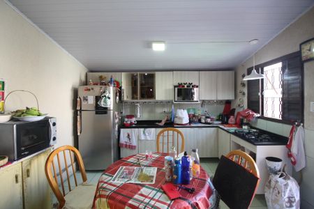 Casa à venda com 132m², 2 quartos e 2 vagasCozinha