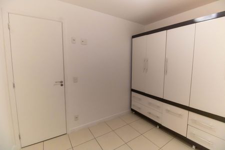 Apartamento à venda com 80m², 2 quartos e 1 vagaQuarto 