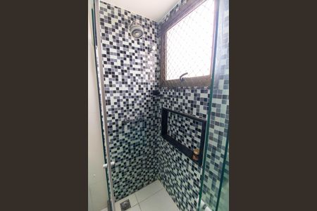 Apartamento à venda com 80m², 2 quartos e 1 vagaBanheiro da Suíte