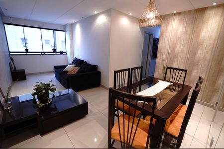 Apartamento para alugar com 2 quartos, 100m² em Setor Bueno, Goiânia