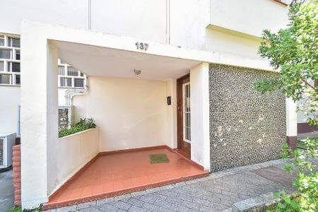 Apartamento à venda com 97m², 3 quartos e 1 vaga Apartamento à venda com 97m², 3 quartos e 1 vagaFachada