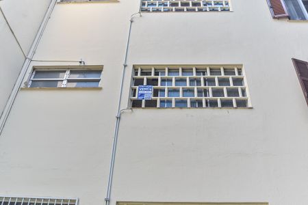 Apartamento à venda com 97m², 3 quartos e 1 vaga Apartamento à venda com 97m², 3 quartos e 1 vagaPlaca