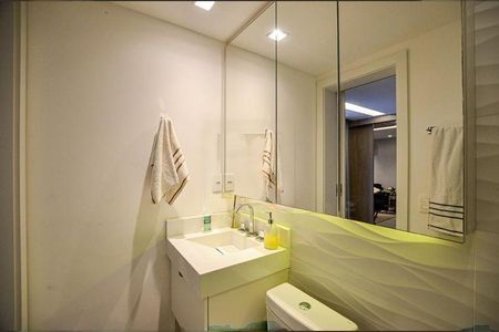 Apartamento à venda com 230m², 3 quartos e 2 vagas