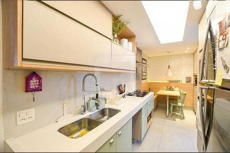 Apartamento à venda com 230m², 3 quartos e 2 vagas