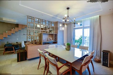 Apartamento à venda com 230m², 3 quartos e 2 vagas