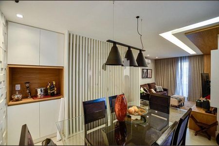 Apartamento à venda com 230m², 3 quartos e 2 vagas