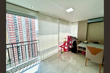 Apartamento à venda com 81m², 2 quartos e 2 vagas Apartamento à venda com 81m², 2 quartos e 2 vagasVaranda da Sala