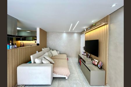 Apartamento à venda com 81m², 2 quartos e 2 vagas Apartamento à venda com 81m², 2 quartos e 2 vagasSala