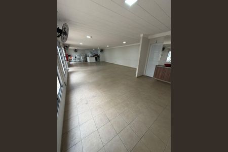 Apartamento à venda com 55m², 3 quartos e 1 vaga Apartamento à venda com 55m², 3 quartos e 1 vagaÁrea comum