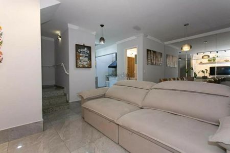 Casa à venda com 3 quartos, 150m² em Vila Aricanduva, São Paulo