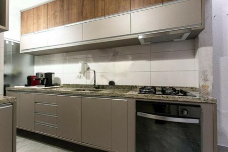 Casa à venda com 150m², 3 quartos e 2 vagas