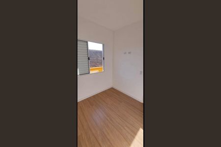 Quarto de casa de condomínio para alugar com 2 quartos, 46m² em Chácara Rincão, Cotia