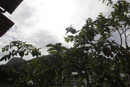 Casa de condomínio à venda com 96m², 3 quartos e 2 vagasVaranda