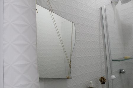 Casa de condomínio à venda com 96m², 3 quartos e 2 vagasBanheiro de serviço