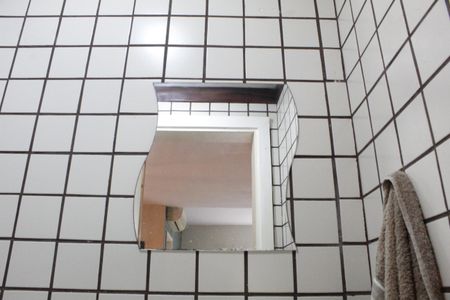 Casa de condomínio à venda com 96m², 3 quartos e 2 vagasLavabo