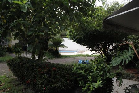 Casa de condomínio à venda com 96m², 3 quartos e 2 vagasÁrea comum - Piscina