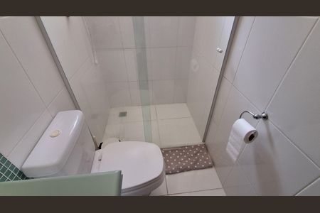 Casa à venda com 231m², 4 quartos e 6 vagasBanheiro Suíte 