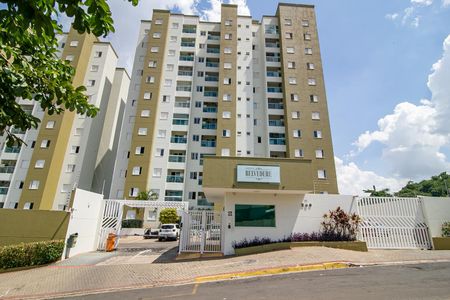 Apartamento para alugar com 69m², 3 quartos e 1 vagaFachada e portaria