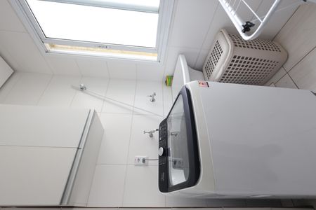 Apartamento para alugar com 69m², 3 quartos e 1 vagalavanderia