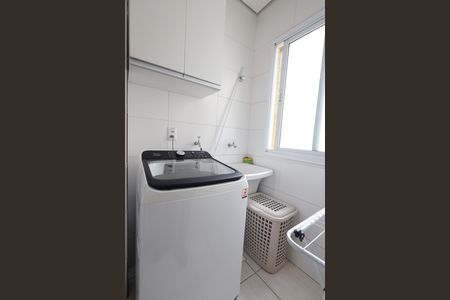 Apartamento para alugar com 69m², 3 quartos e 1 vagalavanderia