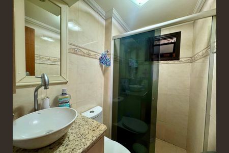 Apartamento à venda com 76m², 3 quartos e 2 vagasBanheiro 2