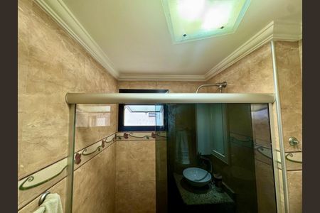 Apartamento à venda com 76m², 3 quartos e 2 vagasBanheiro 1