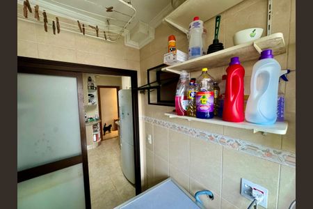 Apartamento à venda com 76m², 3 quartos e 2 vagasÁrea de Serviço