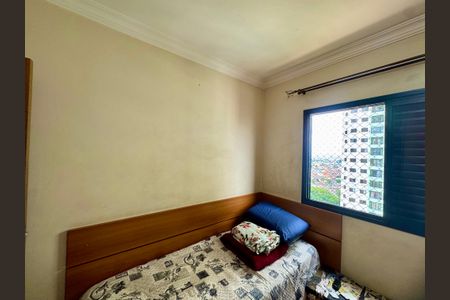 Apartamento à venda com 76m², 3 quartos e 2 vagasQuarto 3