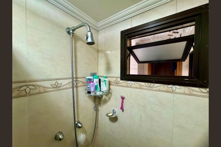 Apartamento à venda com 76m², 3 quartos e 2 vagasBanheiro 2