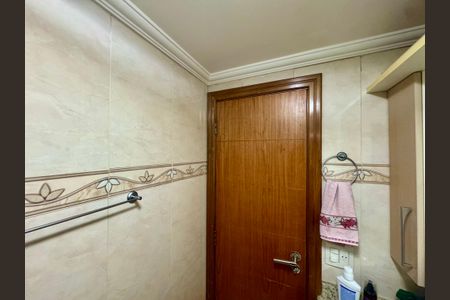 Apartamento à venda com 76m², 3 quartos e 2 vagasBanheiro 2