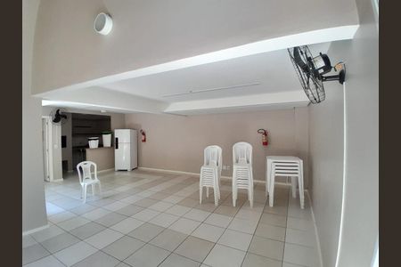 Apartamento para alugar com 52m², 2 quartos e 1 vagaÁrea Comum 