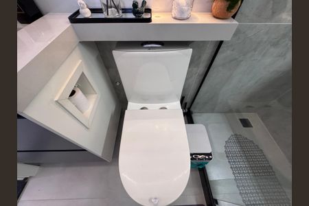 Casa de condomínio à venda com 217m², 3 quartos e 1 vagaSuíte 3 - Banheiro