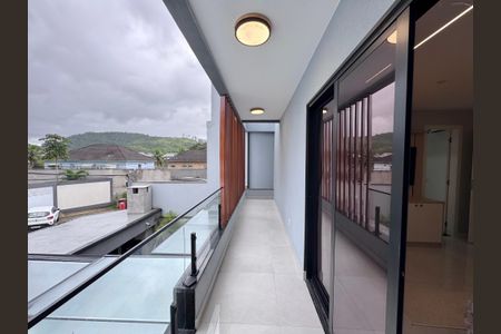 Casa de condomínio à venda com 217m², 3 quartos e 1 vagaSuíte 1 - Varanda