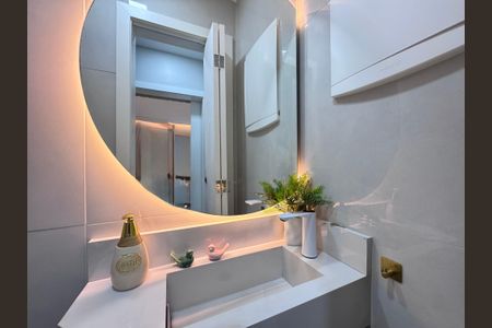 Casa de condomínio à venda com 217m², 3 quartos e 1 vagaLavabo