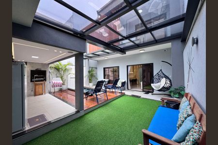 Casa de condomínio à venda com 217m², 3 quartos e 1 vagaÁrea externa