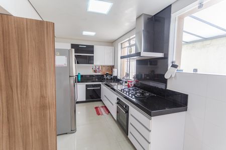 Apartamento para alugar com 200m², 3 quartos e 3 vagas Apartamento para alugar com 200m², 3 quartos e 3 vagasCozinha