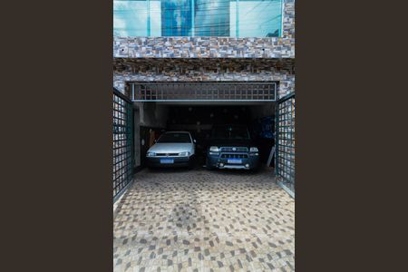 Casa à venda com 480m², 2 quartos e 2 vagasGaragem