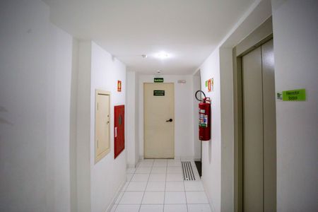 Apartamento para alugar com 44m², 2 quartos e 1 vagaHall de entrada