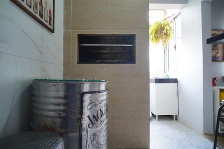 Apartamento à venda com 90m², 3 quartos e sem vaga Apartamento à venda com 90m², 3 quartos e sem vagaChurrasqueira