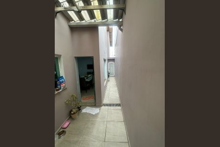 Casa à venda com 190m², 3 quartos e 2 vagasÁrea externa