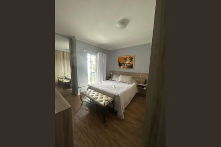 Quarto de casa à venda com 3 quartos, 190m² em Vila Pires, Santo André