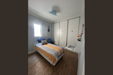 Quarto de casa à venda com 3 quartos, 190m² em Vila Pires, Santo André