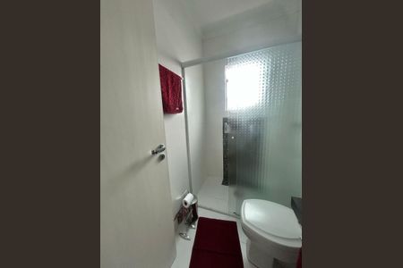 Casa à venda com 190m², 3 quartos e 2 vagasBanheiro