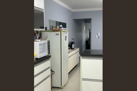 Casa à venda com 190m², 3 quartos e 2 vagasCozinha