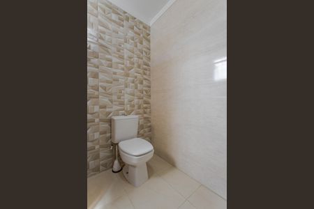 Casa para alugar com 220m², 3 quartos e 3 vagasBanheiro