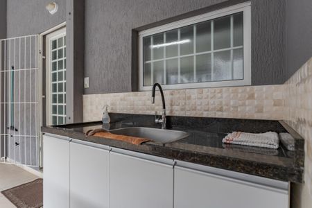 Casa para alugar com 220m², 3 quartos e 3 vagasÁrea de Serviço