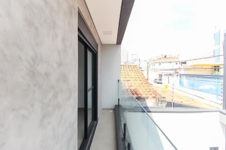 Casa à venda com 130m², 3 quartos e 2 vagasVaranda Quarto 3 - Suíte