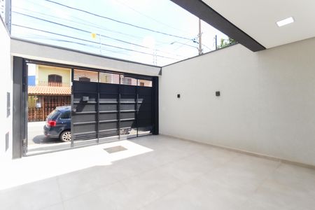 Casa à venda com 130m², 3 quartos e 2 vagasGaragem