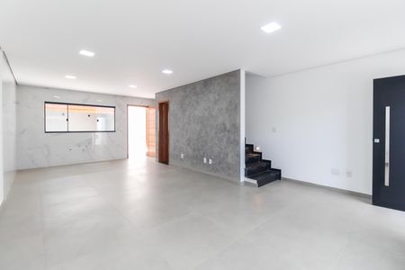 Sala - Cozinha de casa à venda com 3 quartos, 130m² em Vila Jacuí, São Paulo