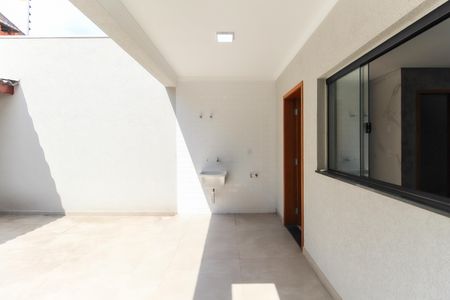 Casa à venda com 130m², 3 quartos e 2 vagasChurrasqueira - Área de Serviço